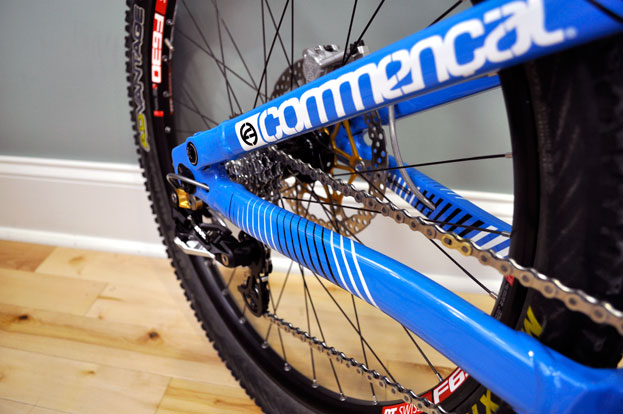 commencal_supreme_DH_03