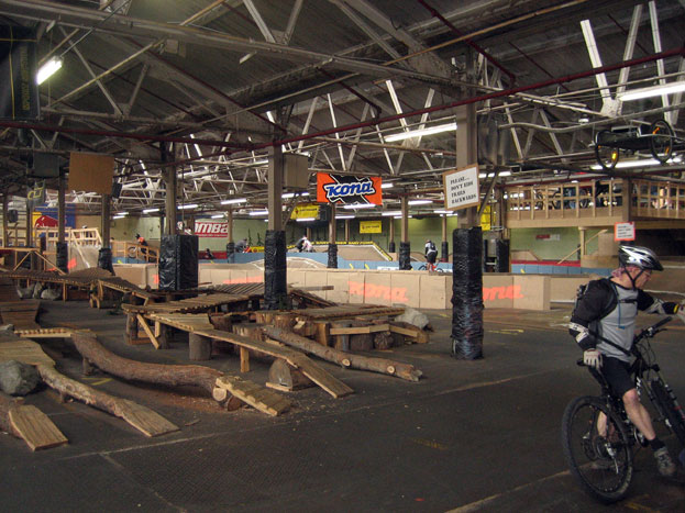 rays_indoor_MTB_skills_area3